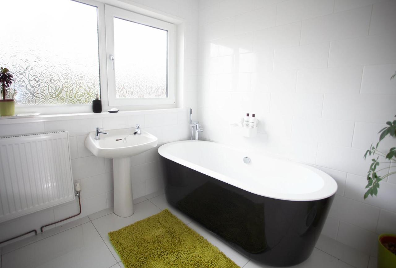 Quiet Residence Close To M6 Preston Samlesbury Eksteriør bilde